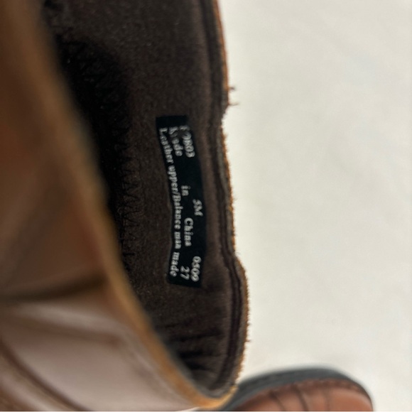 Clark’s brown leather mule shoes with button accent 5M - Picture 3 of 6